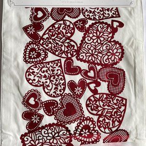 NEW Nicole Miller Pretty Hearts Table Runner 14”x72” Cotton/Polyester Blend